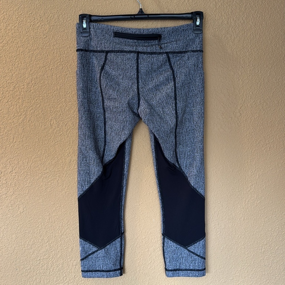Lululemon Pace Rival Crop. Medium - Picture 3 of 6